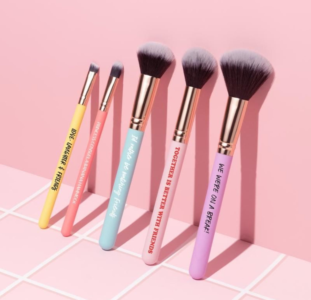 Friends makeup brush set